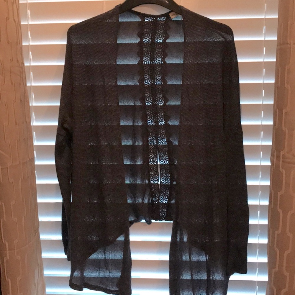 Abercrombie & Fitch Cardigan Sweater - Picture 1 of 15